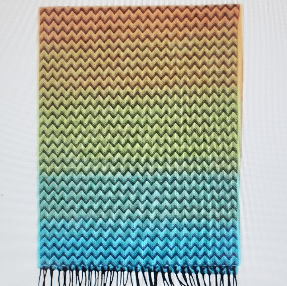 DIVAS LIMITED Chevron Scarf - Multicolor
